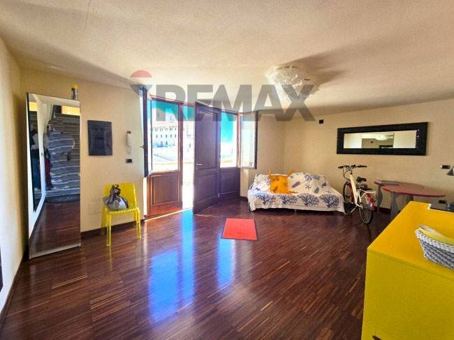 Soggiorno - Casa semi indipendente via Giuseppe Mazzini ex via Sferracavalli
42, Piombino - foto 3