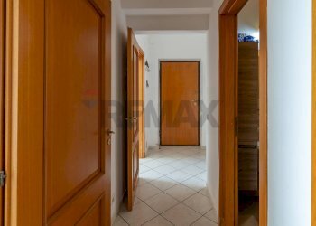 Hall / corridoio - Quadrilocale via Lombardia
 
2, Siracusa - foto 6
