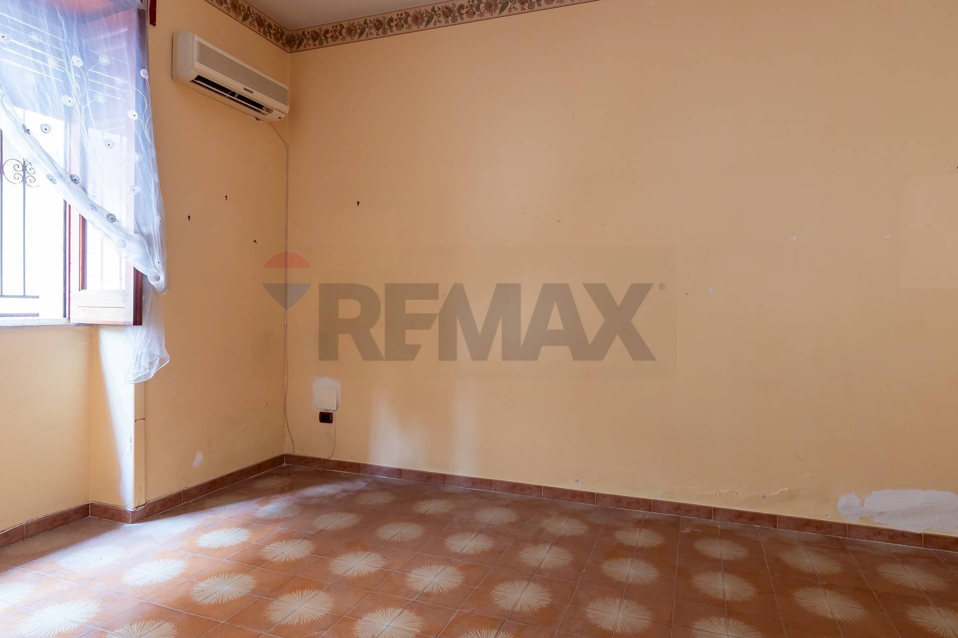 Stanza vuota - Casa indipendente via Emilio Zola
3, Avola - foto 3