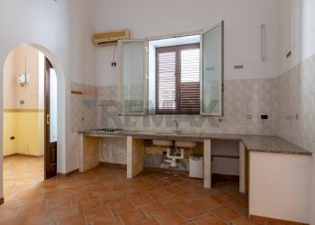 Cucina - Casa indipendente via Emilio Zola
 
3, Avola - foto 4