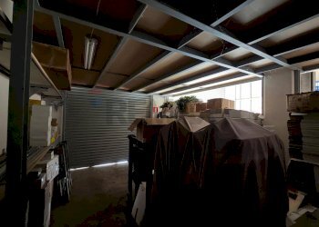 Non correlato - Commercial Premises Localià Cardolo
 
snv, Feroleto Antico - photo 3