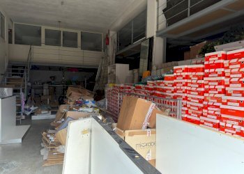 Dispensa di stoccaggio - Commercial Premises Localià Cardolo
 
snv, Feroleto Antico - photo 5