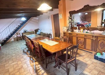 Sala da pranzo - Two-room apartment Località Cardolo
 
snc, Feroleto Antico - photo 7