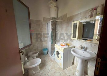 Bagno - Two-room apartment Località Cardolo
 
snc, Feroleto Antico - photo 10