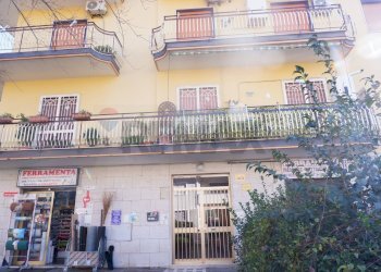 Edificio all\'aperto - Quadrilocale Via Don Giuseppe Ganci
 
14, Caserta - foto 3