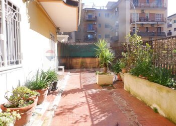 Terrazza - Quadrilocale Via Don Giuseppe Ganci
 
14, Caserta - foto 8