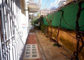 Giardino - Quadrilocale Via Don Giuseppe Ganci
 
14, Caserta - foto 12