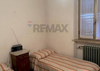 Camera / camera da letto - Independent house Cairo Montenotte - photo 13