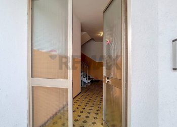 Hall / corridoio - Quadrilocale via Padova, Caerano di San Marco - foto 14