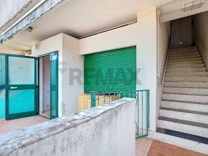 ingresso indipendente con terrazzo - Appartamento VIA MONTE SANTO, Montebelluna - foto 2