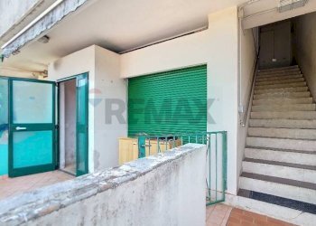 ingresso indipendente con terrazzo - Appartamento VIA MONTE SANTO, Montebelluna - foto 2