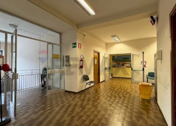 Hall / corridoio - Ufficio via XXV Aprile
snc, L'Aquila - foto 12