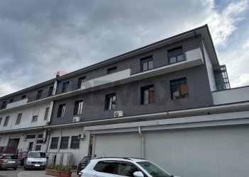 Edificio all\'aperto - Ufficio via XXV Aprile
snc, L'Aquila - foto 2