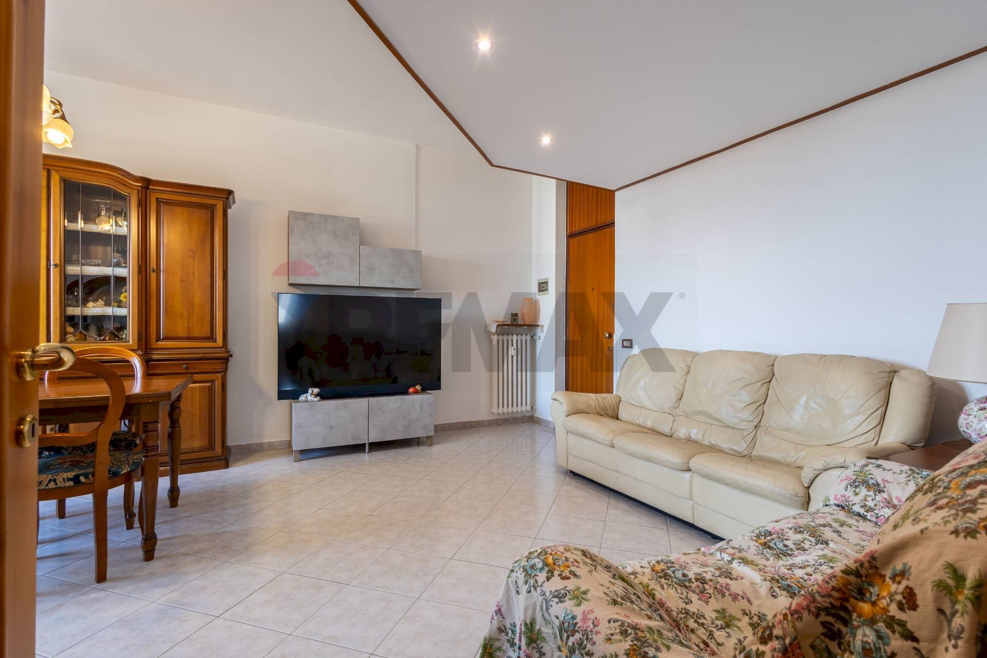 Sala da pranzo - Three-room apartment via adda
 
9, Brugherio - photo 3