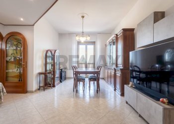 Sala da pranzo - Three-room apartment via adda
 
9, Brugherio - photo 2