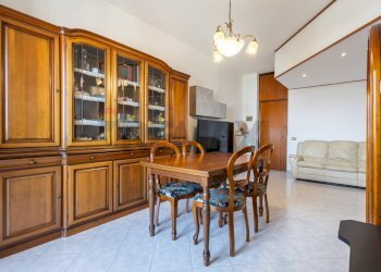 Sala da pranzo - Three-room apartment via adda
 
9, Brugherio - photo 4