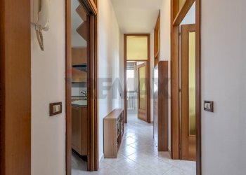 Hall / corridoio - Three-room apartment via adda
 
9, Brugherio - photo 8
