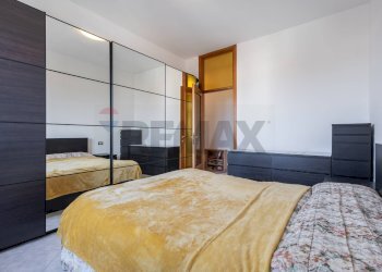Camera / camera da letto - Three-room apartment via adda
 
9, Brugherio - photo 16