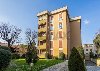 Edificio all\'aperto - Three-room apartment via adda
 
9, Brugherio - photo 20