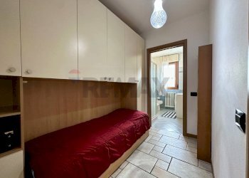 Ripostiglio - Two-room apartment VIA CAVOUR
 
1A, Albano Sant'Alessandro - photo 19