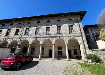 Edificio all\'aperto - Rustico Mapello - foto 2