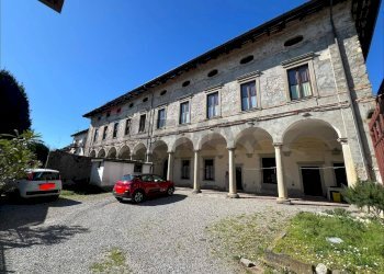 Edificio all\'aperto - Rustico Mapello - foto 8