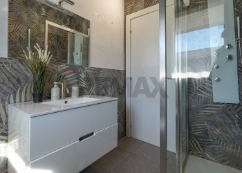 Bagno - Bilocale Via Bono
 
4E, Bergamo - foto 9