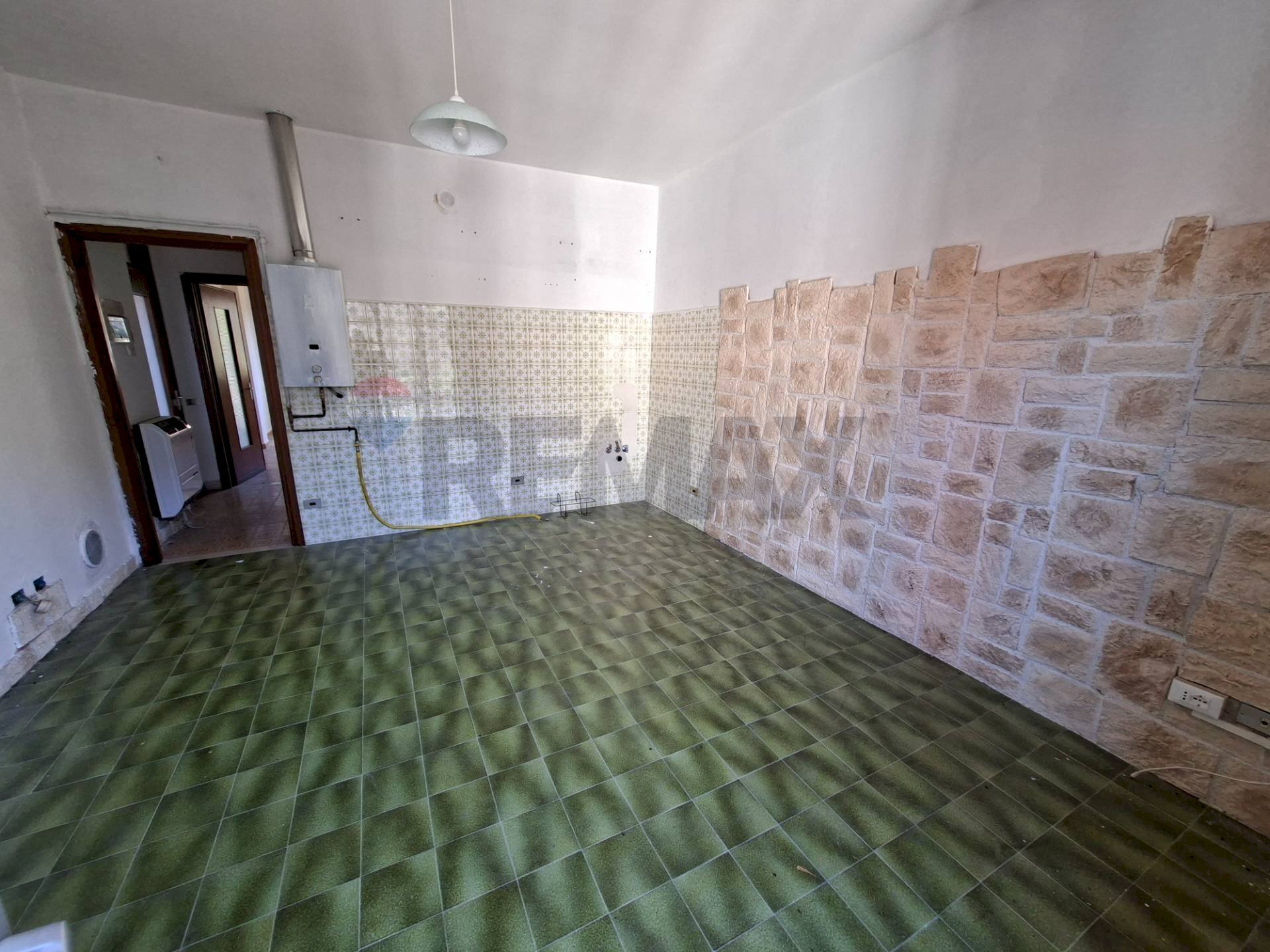 Stanza vuota - Bilocale Endine Gaiano - foto 2