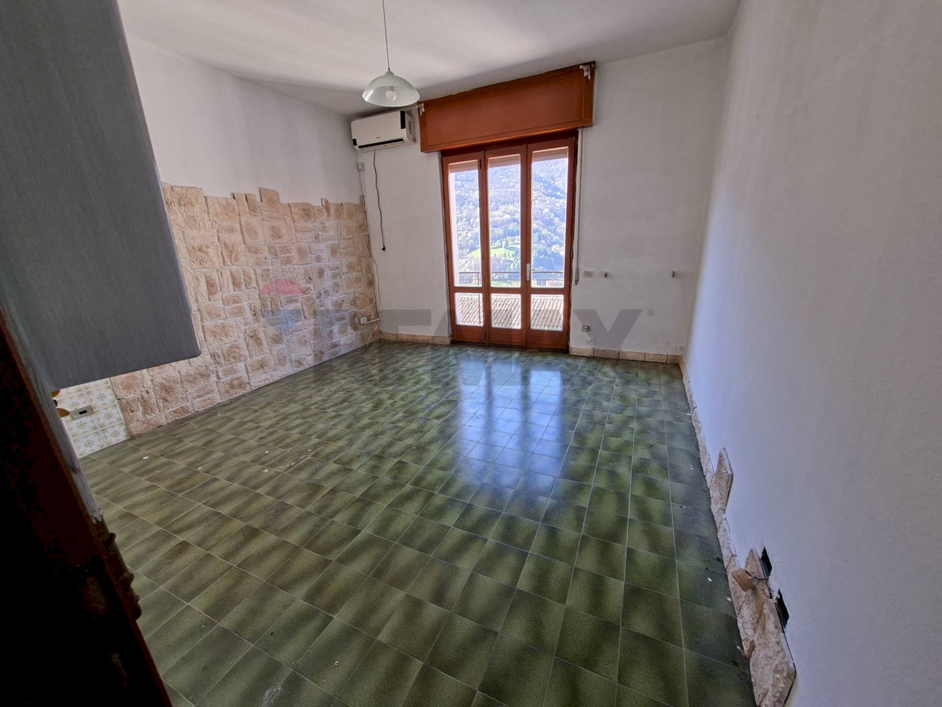 Stanza vuota - Bilocale Endine Gaiano - foto 3