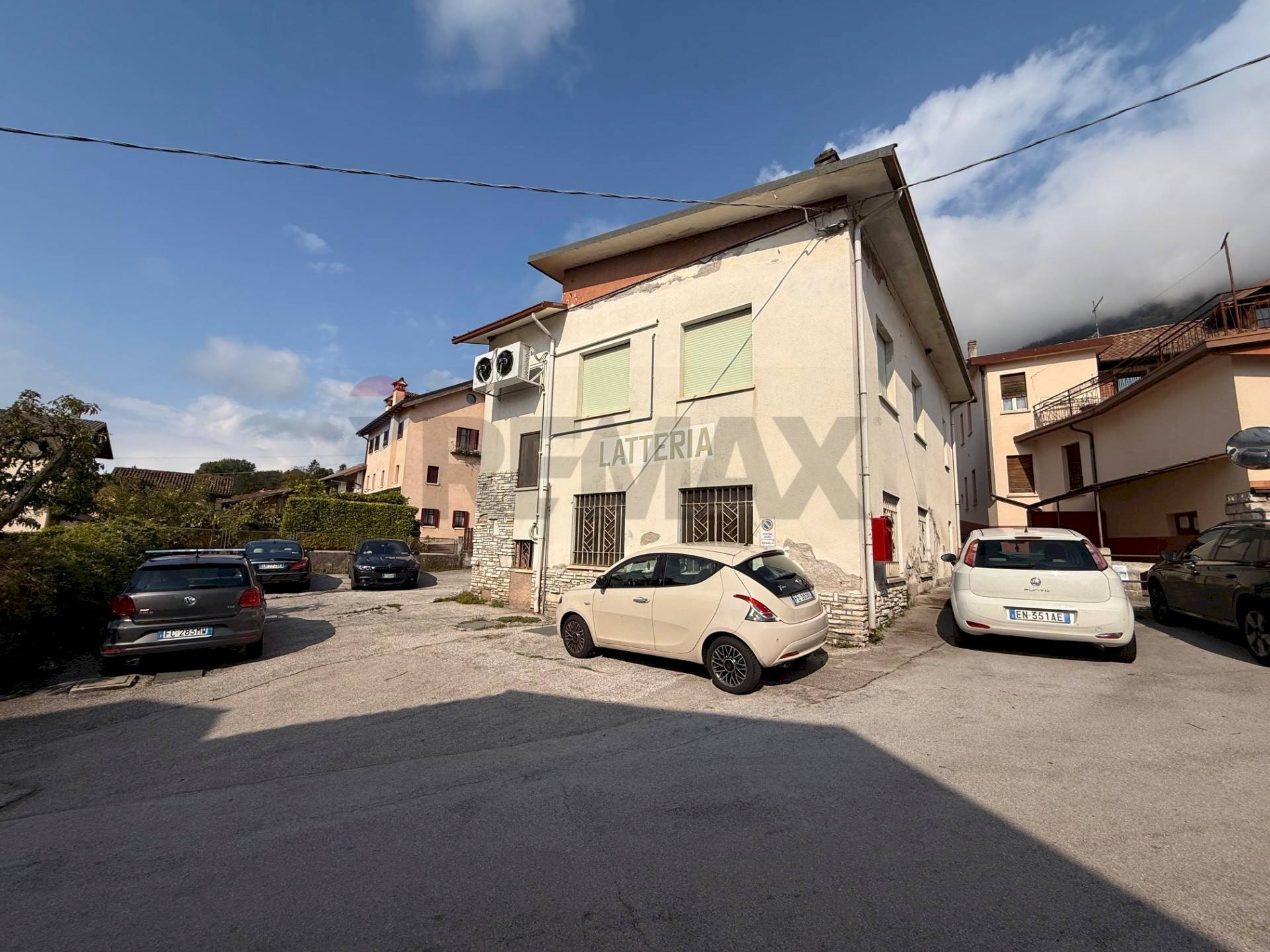 Edificio all\'aperto - Quadrilocale Via Rovaia
 
91, Belluno - foto 2