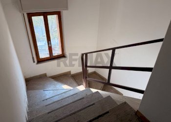 Scale - Quadrilocale Via Rovaia
91, Belluno - foto 6