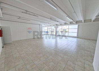 Parcheggio - Attività Commerciale Via Cima I Prà
 
9, Ponte nelle Alpi - foto 11