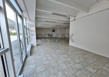 Parcheggio - Attività Commerciale Via Cima I Prà
 
9, Ponte nelle Alpi - foto 13