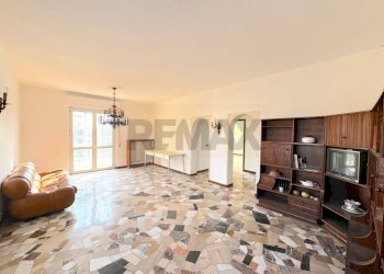 Soggiorno - Three-room apartment VIA TRENTO
 
38, Cesano Maderno - photo 4