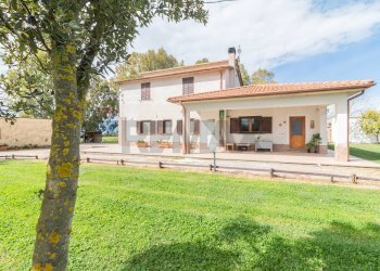 Casa all\'aperto - Semi-detached house strada provinciale 105
30, Montalto di Castro - photo 1