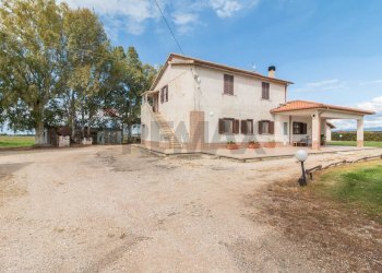 Casa all\'aperto - Semi-detached house strada provinciale 105
30, Montalto di Castro - photo 2