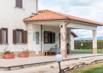 Casa all\'aperto - Semi-detached house strada provinciale 105
30, Montalto di Castro - photo 3