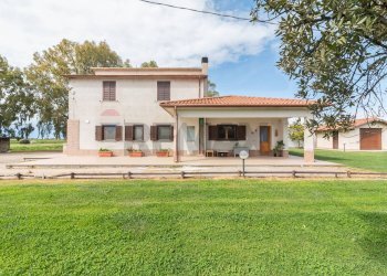 Casa all\'aperto - Semi-detached house strada provinciale 105
30, Montalto di Castro - photo 6