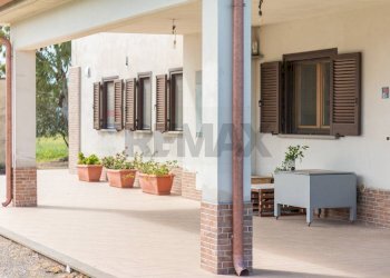 Terrazza - Semi-detached house strada provinciale 105
30, Montalto di Castro - photo 12