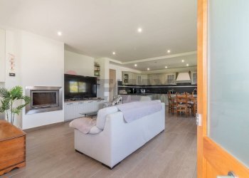 Soggiorno - Semi-detached house strada provinciale 105
30, Montalto di Castro - photo 14