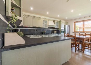 Cucina - Semi-detached house strada provinciale 105
30, Montalto di Castro - photo 23