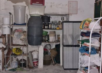 interno - Magazzino Viale XXIV Maggio
 
13, Vieste - foto 7