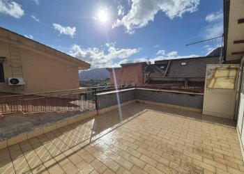 Foto 1 - Trilocale via Maurizio Polizzi
 
12, Monreale - foto 1