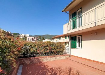 Foto 10 - Villa Via Coreallo
 
4A, Spotorno - photo 10