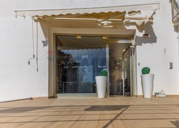 Terrazza - Locale Commerciale STRADA 24 DI VIA PREDDA NIEDDA
 
snc, Sassari - foto 16