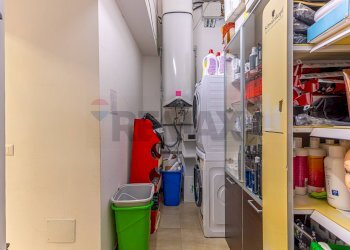 Lavanderia - Locale Commerciale STRADA 24 DI VIA PREDDA NIEDDA
 
snc, Sassari - foto 48