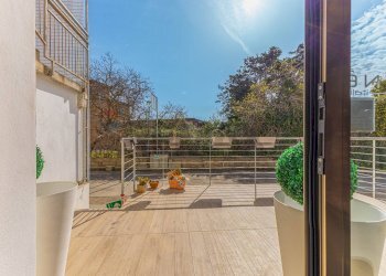 Terrazza - Locale Commerciale STRADA 24 DI VIA PREDDA NIEDDA
 
snc, Sassari - foto 60