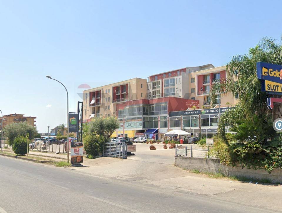 Edificio all\'aperto - Ufficio Via Carlo Terzo
 
156, San Nicola la Strada - foto 1