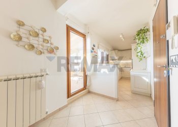 Hall / corridoio - Attic Via Angelo Paolucci, Fiumicino - photo 7