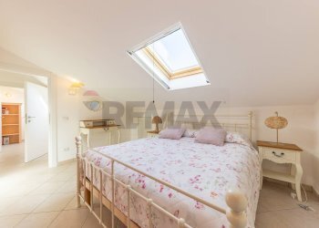 Camera / camera da letto - Attic Via Angelo Paolucci, Fiumicino - photo 15